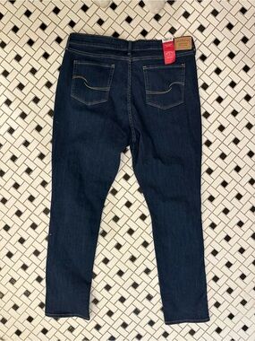 Levi Strauss NWT Plus Size Straight Leg Jeans